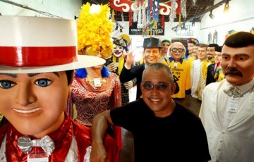 Bonecos Gigantes de Olinda desfilam nesta terça de Carnaval 