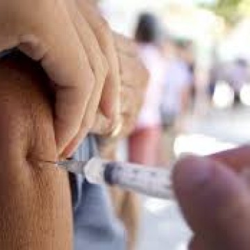 Saúde de Olinda oferta  vacinação contra a gripe em condomínios