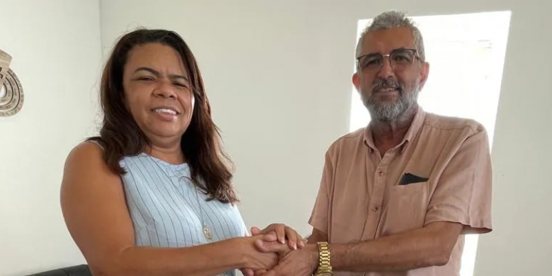 Prefeitos de Goiana-PE e Pitimbu-PB discutem retorno da travessia de balsa entre Carne de Vaca e Acaú