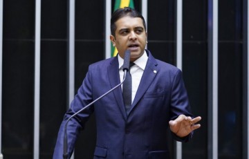 De olho na pré-campanha, Fernando Rodolfo inicia 2024 com agendas em Caruaru