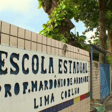 Merenda em Pernambuco: terceirizados reduzem expediente na rede e Estado afirma não reconhecer pendências nos repasses para empresas