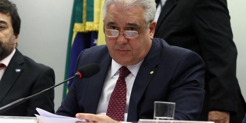 O deputado Augusto Coutinho (Solidariedade-PE) fará uma sessão para solicitar esclarecimentos ao Ministério da Saúde sobre a possível relação dos casos  com o saneamento básico