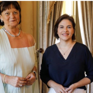  Priscila Krause recebe embaixadora da Romênia 