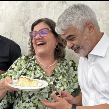 Senador Humberto Costa reúne aliados para comemorar aniversário 