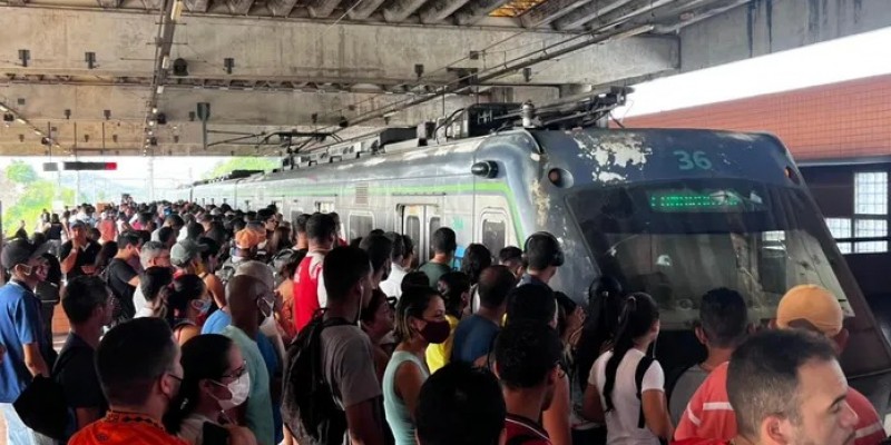 Categoria tenta evitar a privatização do Metrô do Recife e garantir investimentos para o sistema