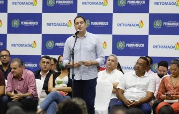 Paulo Câmara visita municípios de Itaíba e Águas Belas, inaugura obras e anuncia novas ações do Plano Retomada