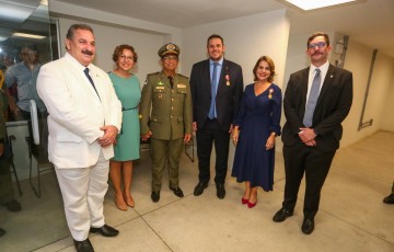 Vereador Eriberto Rafael prestigia aniversário da PMPE e recebe Medalha Pernambucana do Mérito Policial Militar