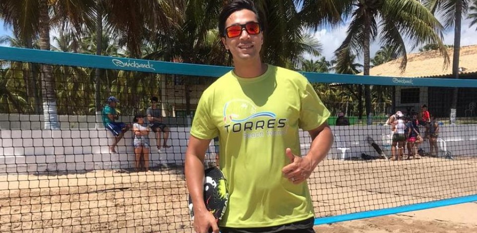 Torres Beach Tennis de Caruaru em evento no litoral sul de PE