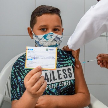 Camaragibe inicia vacinação de crianças em escolas da rede municipal nesta terça (1º)