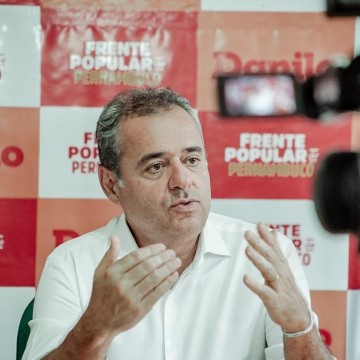“Quem não participa do debate expressa algum tipo de arrogância ou de despreparo”, dispara Danilo Cabral