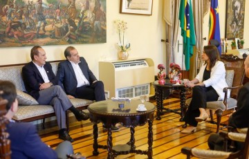 Governadora debate a atração de investimentos para o Estado com Danilo Cabral 
