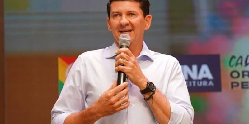 Coluna da sexta | Simão larga na frente no xadrez eleitoral em Petrolina