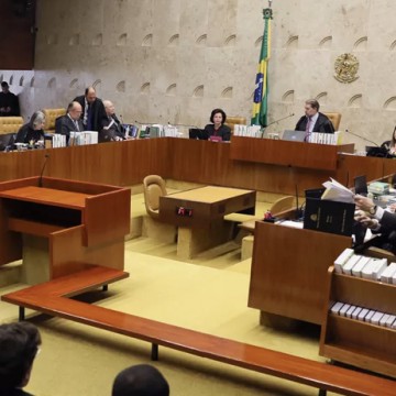 Senado pode votar PEC que limita poderes de ministros do STF na terça-feira (21)