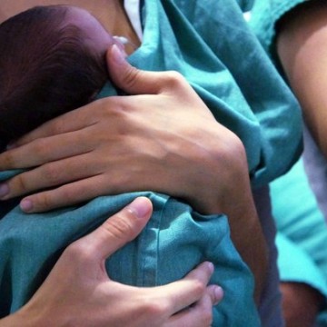 Pernambuco registra queda na transmissão da sífilis da mãe para o bebê