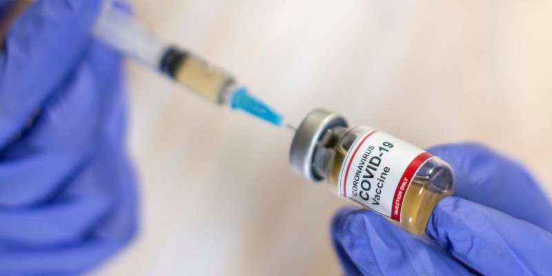 Vacinação deve começar nesta segunda-feira (18), segundo o Ministro Pazzuelo