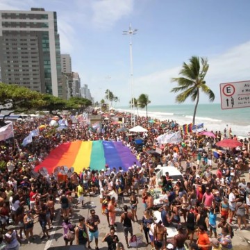 Avenida Boa Viagem recebe a 22ª Parada da Diversidade neste domingo 