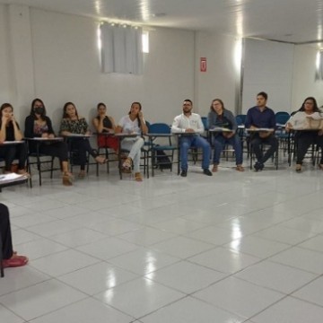 Implantação do Serviço de Acolhimento Familiar em Pernambuco recebe apoio do Governo do Estado