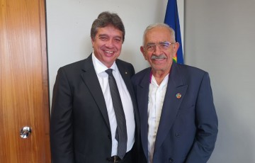 Yves Ribeiro e Guilherme Uchoa Júnior discutem parcerias para Paulista