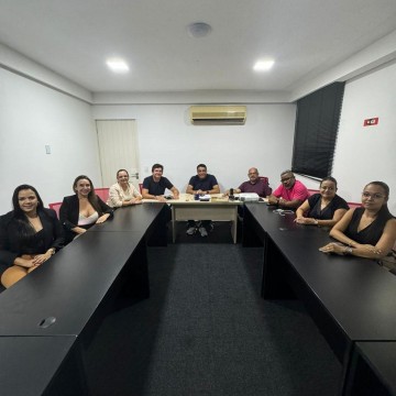 Como o blog antecipou, União Brasil fecha apoio a Zé Queiroz em Caruaru  