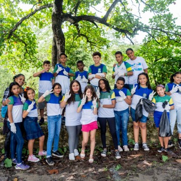 Em Igarassu, projeto conscientiza alunos sobre a importância do mangue