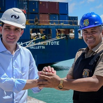Silvio Costa Filho comemora crescimento de 10% do setor portuário no primeiro bimestre