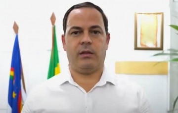 Ministério Público entra com ação contra prefeito de Garanhuns