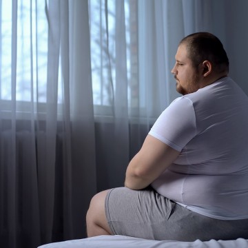 Dormir pouco pode gerar ganho de peso, diz especialista