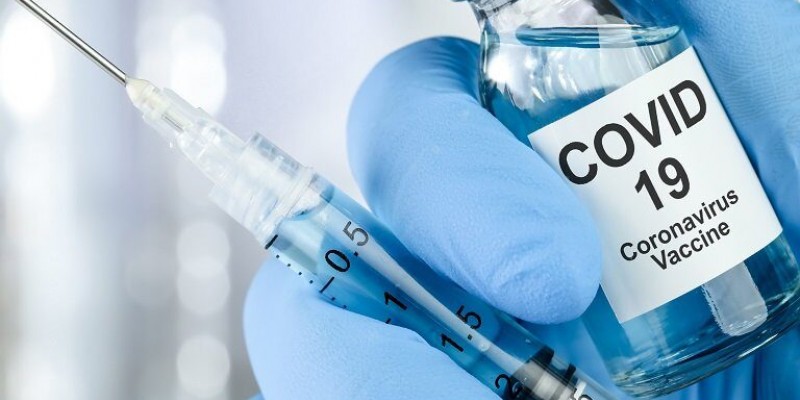 Reino Unido é o primeiro país a aprovar imunizantes da Pfizer contra a covid-19 e começa a aplicar nos próximos dias 