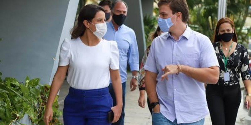 Coluna do sábado | Raquel e Miguel selam “pacto da boa vizinhança” e miram segundo turno