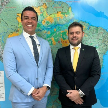 Prefeito Rodrigo Pinheiro busca recursos para fortalecer a zona rural de Caruaru no Ministério da Agricultura