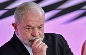 Lula adia viagem para China após ser diagnosticado com pneumonia 
