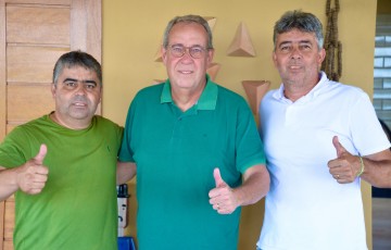 Álvaro Porto firma apoio à pré-candidatura de Saulo Maruim à prefeitura de Brejão