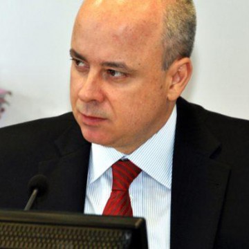 Presidente da OAB elogia Paulo Câmara pela escolha de Carlos Neves