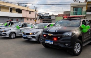 Edilson Tavares reforça a frota municipal com novos carros em Toritama