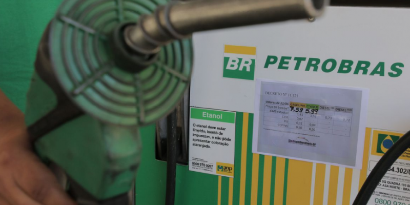 O valor médio de venda da gasolina A pela indústria para as distribuidores será R$ 3,08 por litro