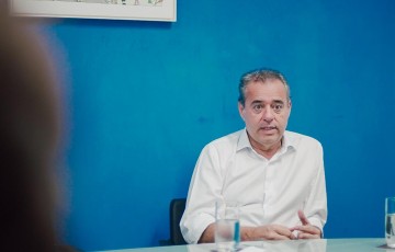 Danilo sobre Marília: pior que fugir a debates é faltar às votações sobre armas, piso salarial e dívidas de estudantes