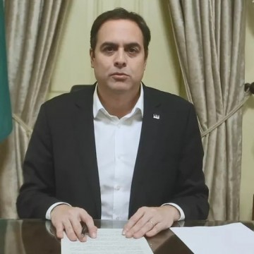 Paulo Câmara troca o comando de quatro secretarias em Pernambuco