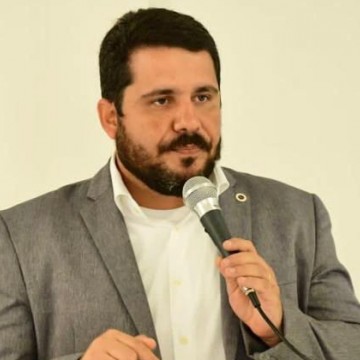 Sob direção de Eduardo Vasconcelos, CRO-PE denuncia ao Ministério Público de Contas não cumprimento de piso salarial da odontologia