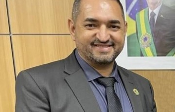 Câmara abre duas CPIs contra prefeito de Serrita 