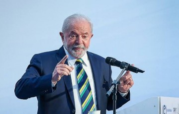 Lula desembarca em Brasília amanhã para negociar PEC da transição 