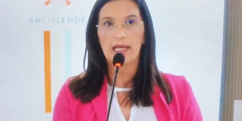 A vereadora Zirleide Monteiro afirmou durante a sessão que o filho da mulher em questão era um 