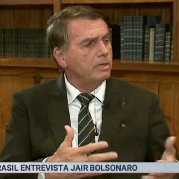 Em entrevista ao SBT, Bolsonaro confirma presença nos debates presidenciais 