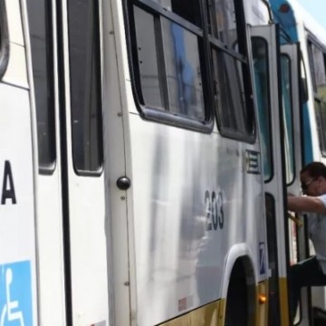 Greve dos rodoviários: 80% dos ônibus deve circular nos horários de pico