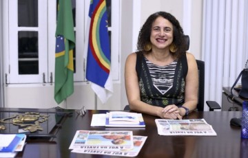 Luciana Santos assume o comando do Governo de Pernambuco durante viagem de Paulo Câmara