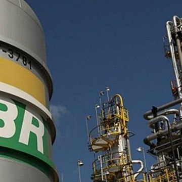 Concurso da Petrobras oferece mais de 6 mil vagas e salário inicial de R$ 5,8 mil 