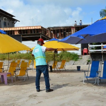 Prefeitura do Ipojuca intensifica cuidados sanitários com a volta do comércio de praia