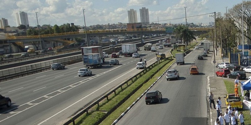 As estradas estarão conectadas a um centro de controle e monitoraremos de Brasília
