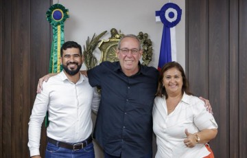 Álvaro Porto anuncia chapa de oposição para Prefeitura de Carnaíba ao lado dos pré-candidatos 