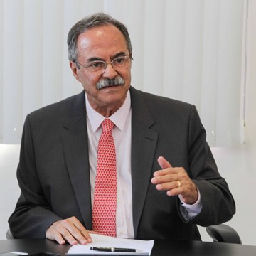 Pedro Eurico pede recursos da “Lava Jato” para o sistema prisional de Pernambuco