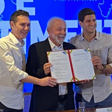 Lula e João Campos assinam Ordem de Serviço que garante R$40 milhões para ações nas encostas de 14 bairros do Recife